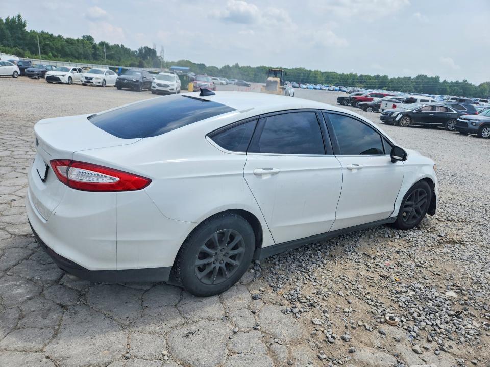 Photo 3 from auction – 2016 FORD FUSION with VIN 3FA6P0G79GR125748
