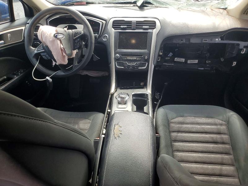 Photo 8 from auction – 2017 FORD FUSION with VIN 3FA6P0LUXHR207498