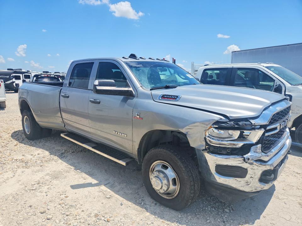 Photo 4 from auction – 2021 RAM 3500 with VIN 3C63RRGL9MG672879