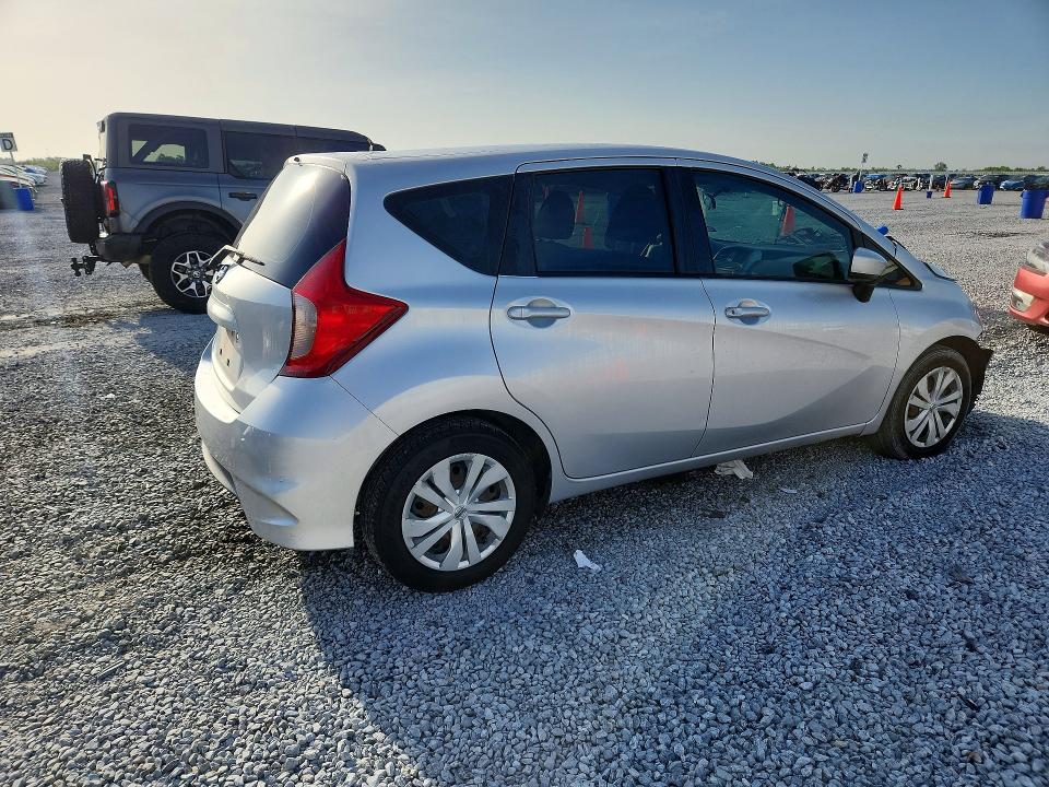 Photo 3 from auction – 2017 NISSAN VERSA NOTE with VIN 3N1CE2CP2HL357491