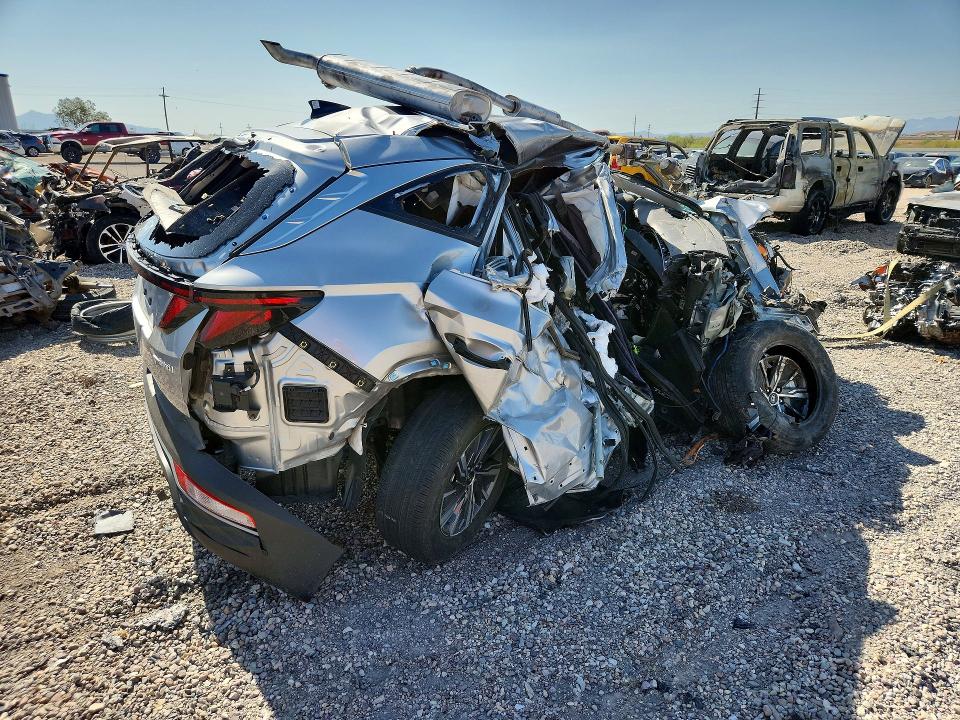 Photo 3 from auction – 2024 HYUNDAI TUCSON with VIN KM8JBCD10RU221540