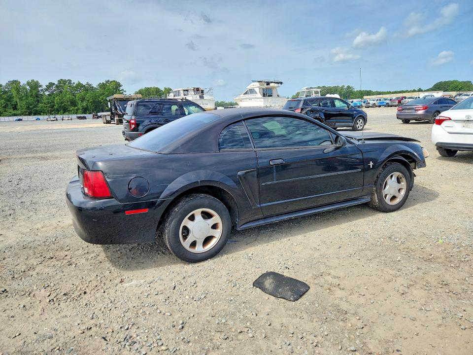 Photo 3 from auction – 2001 FORD MUSTANG with VIN 1FAFP40421F191439