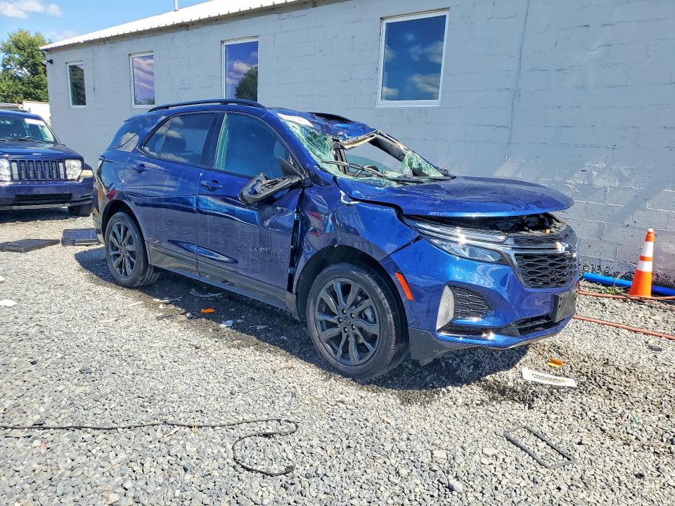 Photo 4 from auction – 2023 CHEVROLET EQUINOX with VIN 3GNAXWEG8PL179417