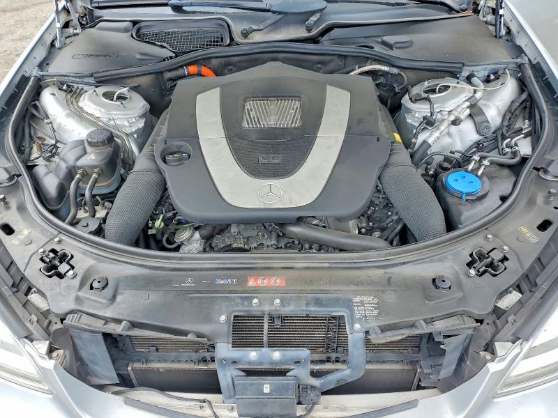 Photo 11 from auction – 2010 MERCEDES-BENZ S with VIN WDDNG9FB7AA300554