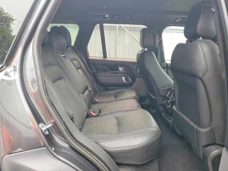 Photo 11 from auction – 2019 LAND ROVER RANGE ROVER with VIN SALGS2RE5KA562467