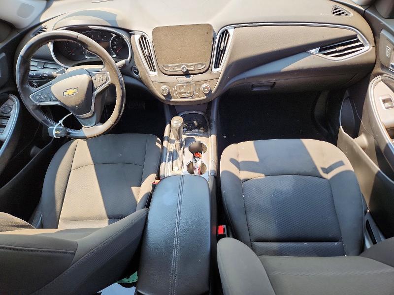 Photo 8 from auction – 2018 CHEVROLET MALIBU with VIN 1G1ZD5ST3JF212964