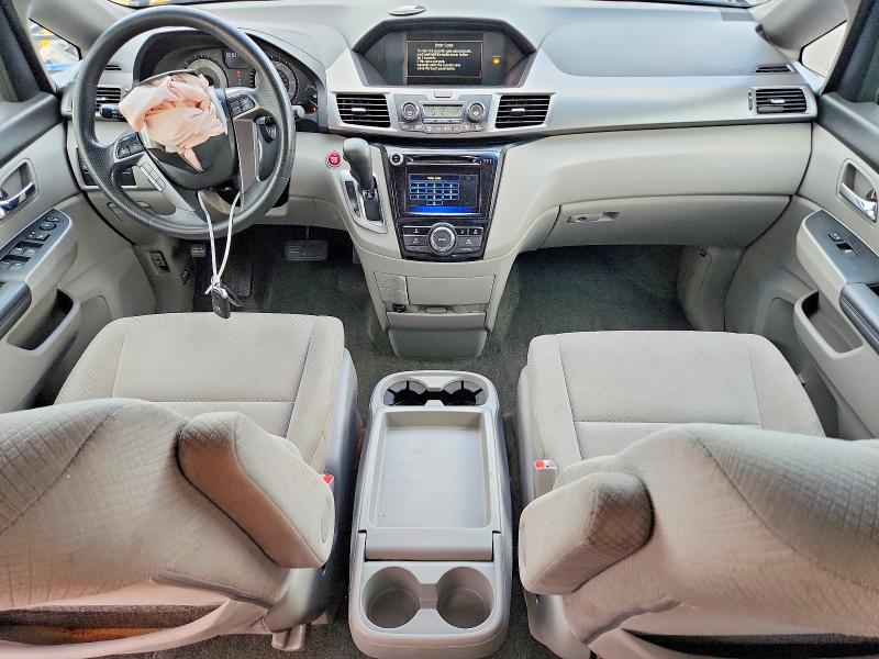 Photo 8 from auction – 2014 HONDA ODYSSEY with VIN 5FNRL5H45EB097109