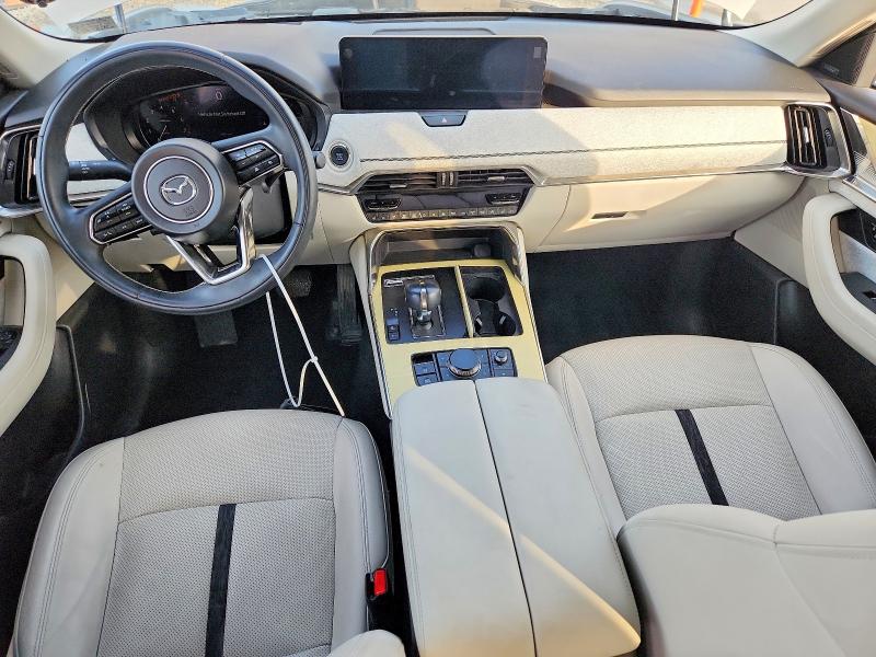 Photo 8 from auction – 2024 MAZDA CX-90 with VIN JM3KKEHC1R1143701