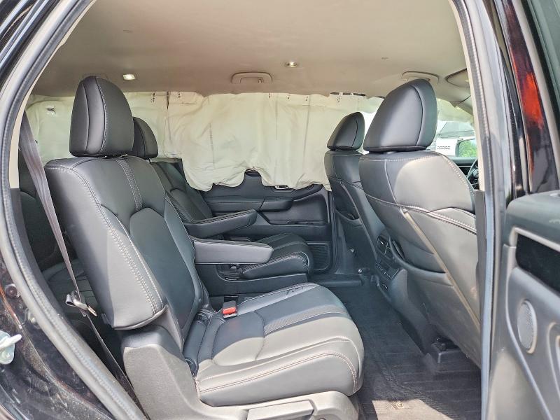 Photo 11 from auction – 2024 HONDA PILOT with VIN 5FNYG2H59RB003147