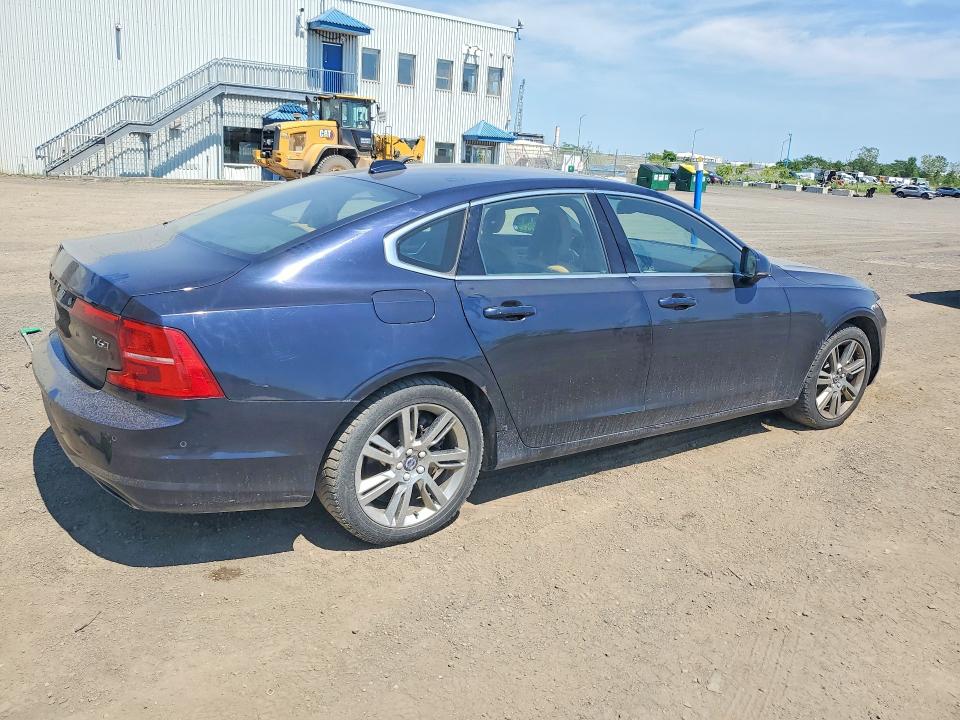 Photo 3 from auction – 2017 VOLVO S90 with VIN YV1A22MK0H1007889
