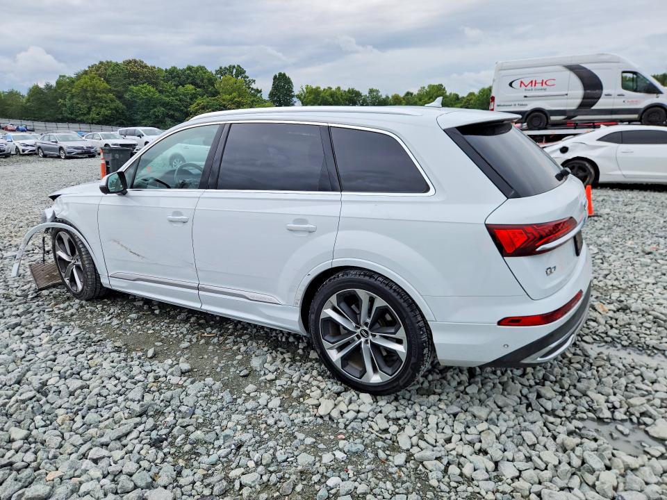 Photo 2 from auction – 2020 AUDI Q7 with VIN WA1VXAF71LD004920