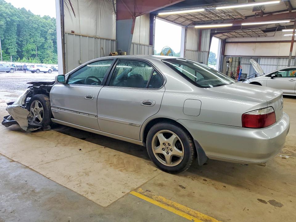 Photo 2 from auction – 2003 ACURA 3.2TL with VIN 19UUA56673A017689