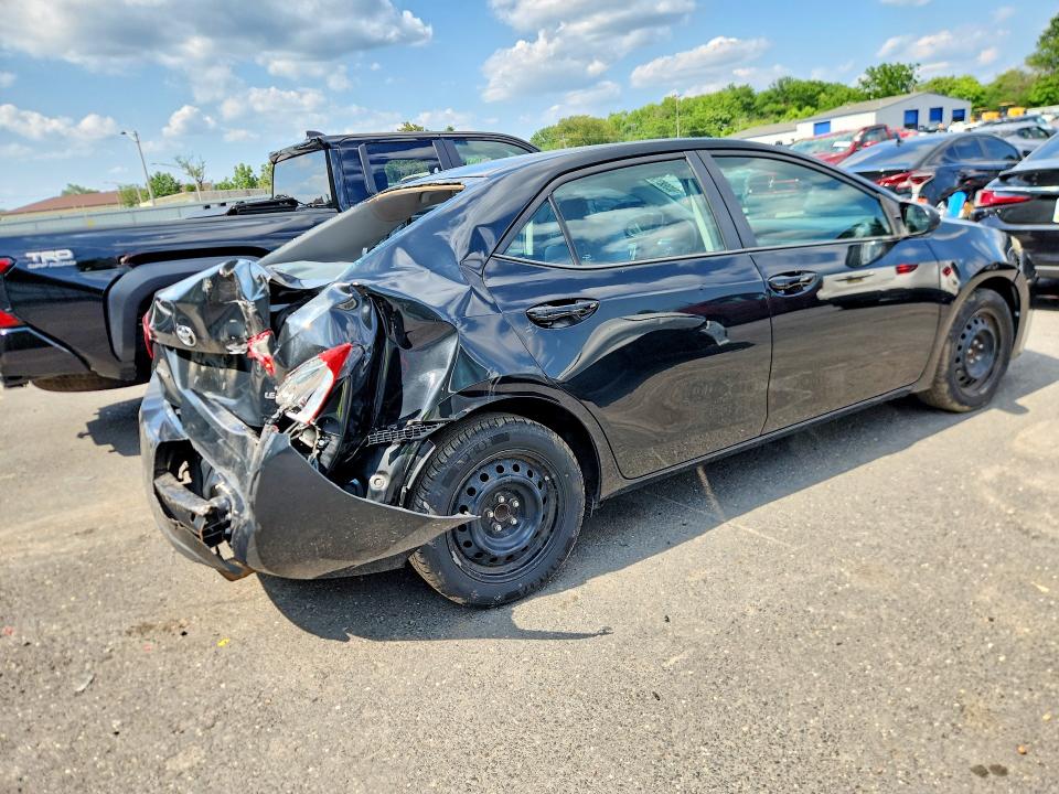Photo 3 from auction – 2016 TOYOTA COROLLA with VIN 2T1BURHE6GC678351