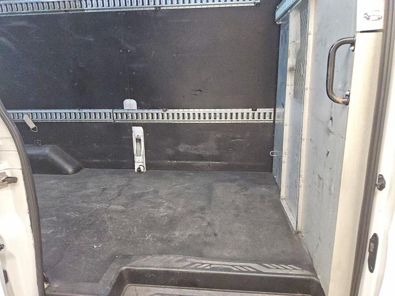 Photo 10 from auction – 2019 FORD TRANSIT with VIN 1FTYR3XM2KKB86389
