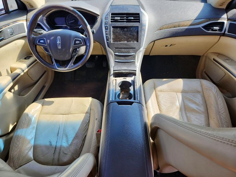 Снимка 8 от търг – 2013 LINCOLN MKZ с VIN 3LN6L2LU8DR819075