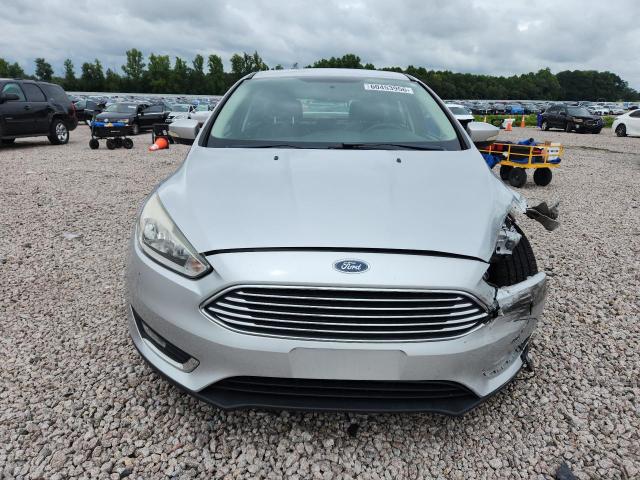 Photo 5 from auction – 2017 FORD FOCUS with VIN 1FADP3J20HL229115