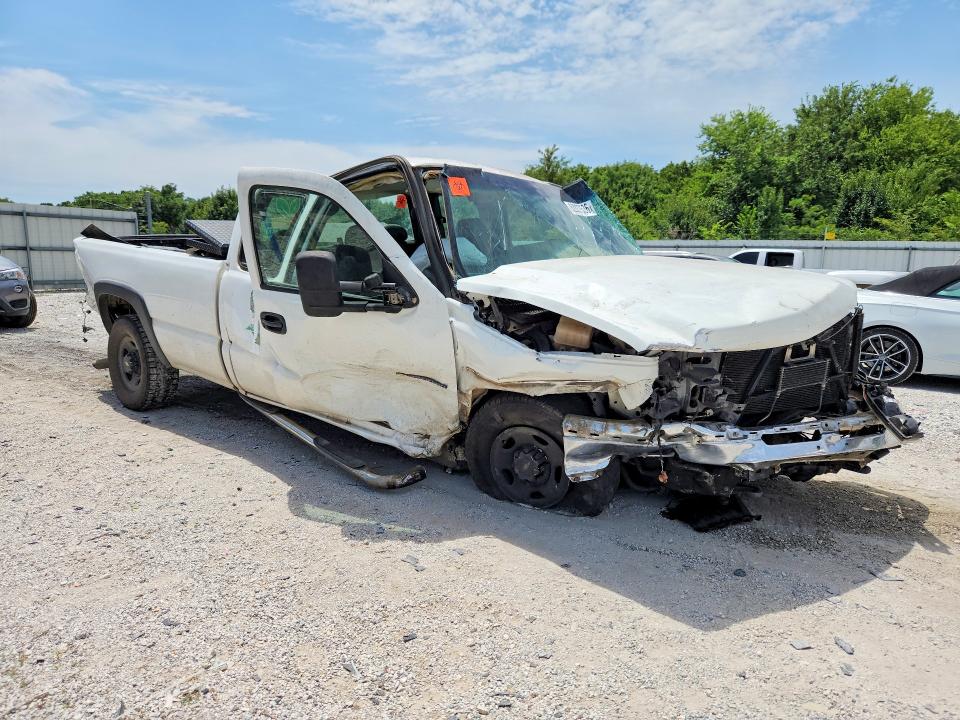 Photo 4 from auction – 2005 CHEVROLET SILVERADO with VIN 1GCHC29U85E313531