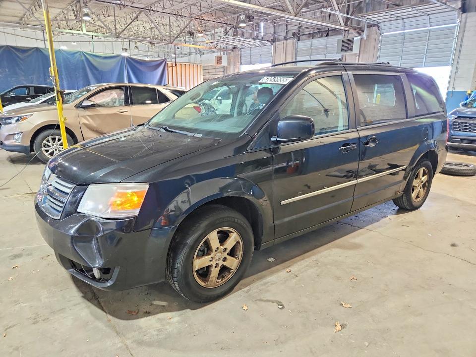 Фото 1 с аукциона – 2010 DODGE GRAND CARAVAN с VIN 2D4RN5D16AR135647