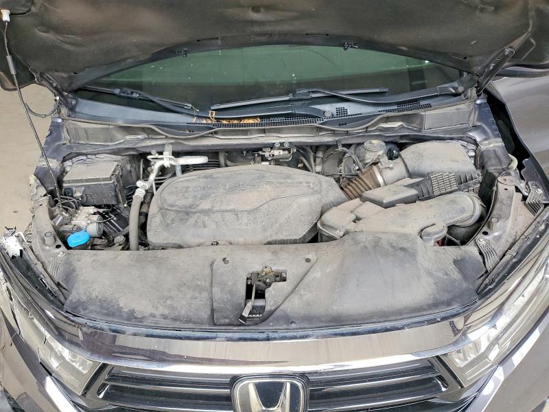 Photo 12 from auction – 2021 HONDA ODYSSEY with VIN 5FNRL6H85MB003883