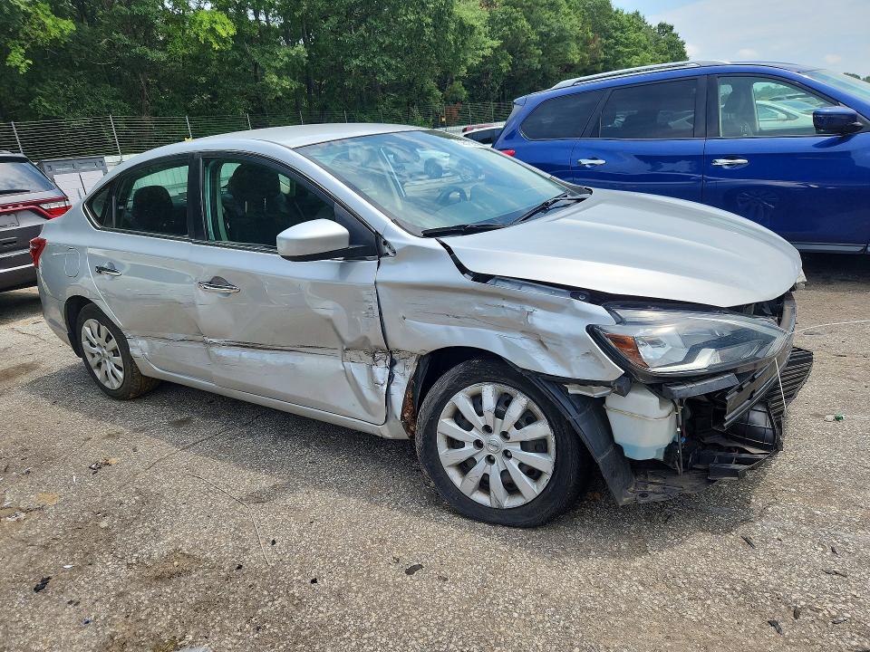 Photo 4 from auction – 2017 NISSAN SENTRA with VIN 3N1AB7AP7HL723784