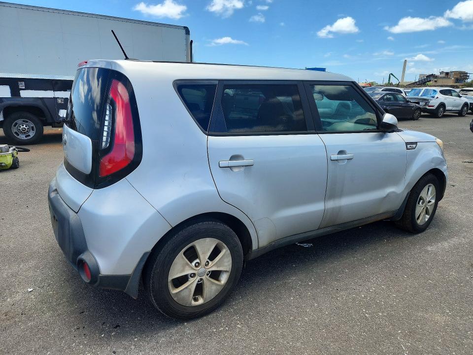 Photo 3 from auction – 2015 KIA SOUL with VIN KNDJN2A24F7805226