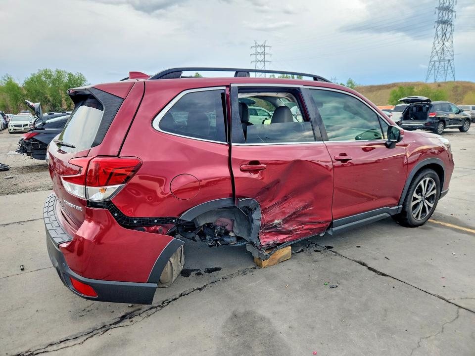 Photo 3 from auction – 2021 SUBARU FORESTER with VIN JF2SKAUCXMH459672