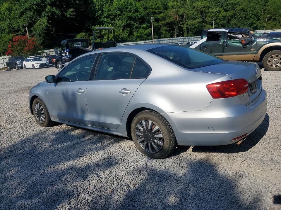 Photo 2 from auction – 2011 VOLKSWAGEN JETTA with VIN 3VW2K7AJ1BM395743