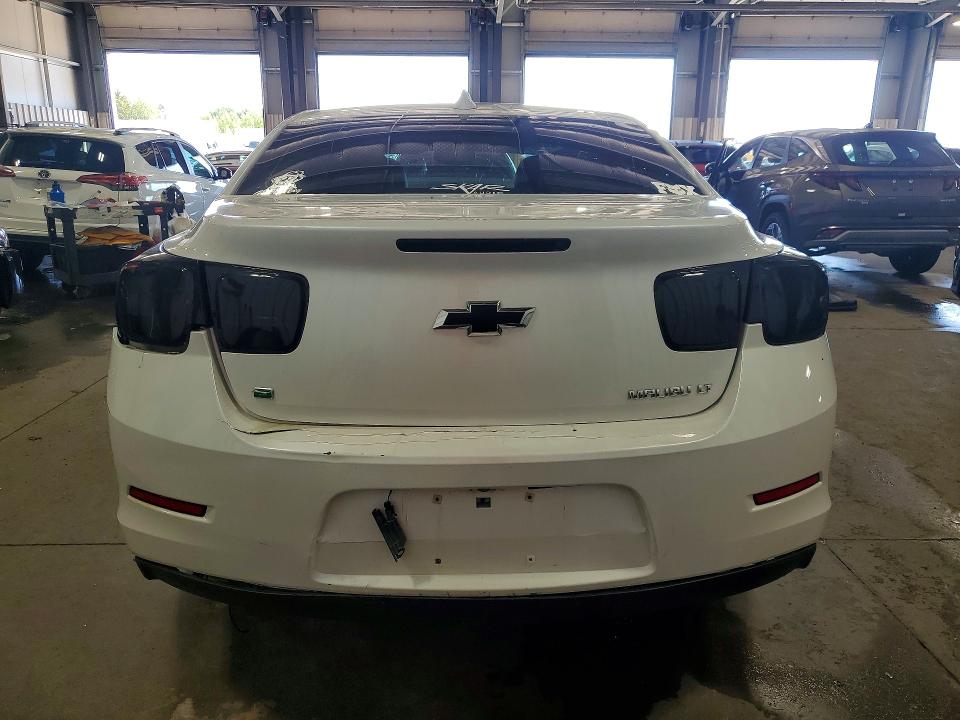 Photo 6 from auction – 2015 CHEVROLET MALIBU with VIN 1G11C5SLXFU122973