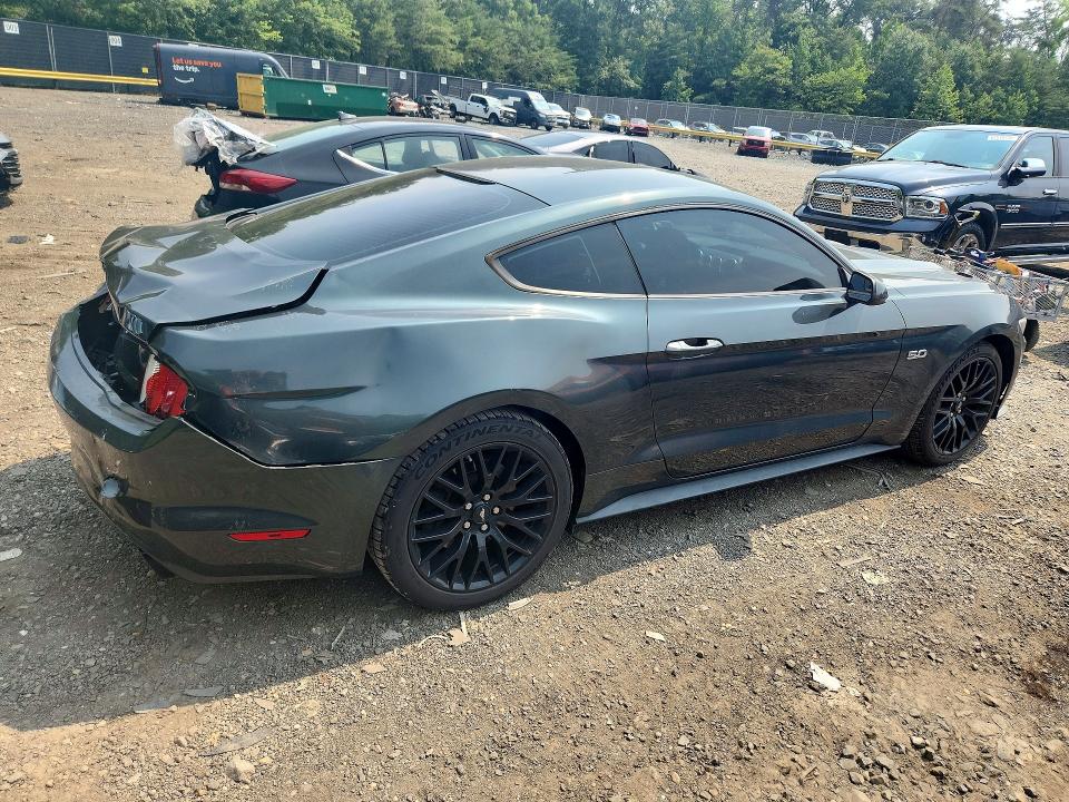 Photo 3 from auction – 2015 FORD MUSTANG with VIN 1FA6P8CF6F5429827