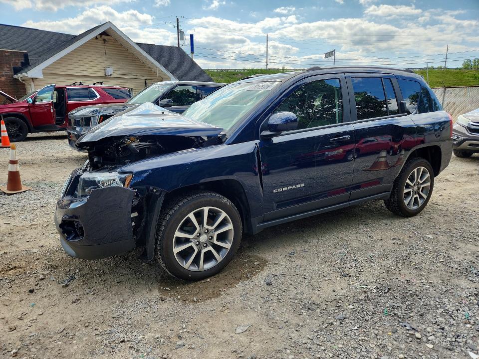 JEEP COMPASS 2017 with VIN 1C4NJDEB5HD126668 - Photo from auction
