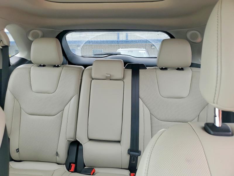 Photo 10 from auction – 2019 FORD EDGE with VIN 2FMPK4K97KBB80067