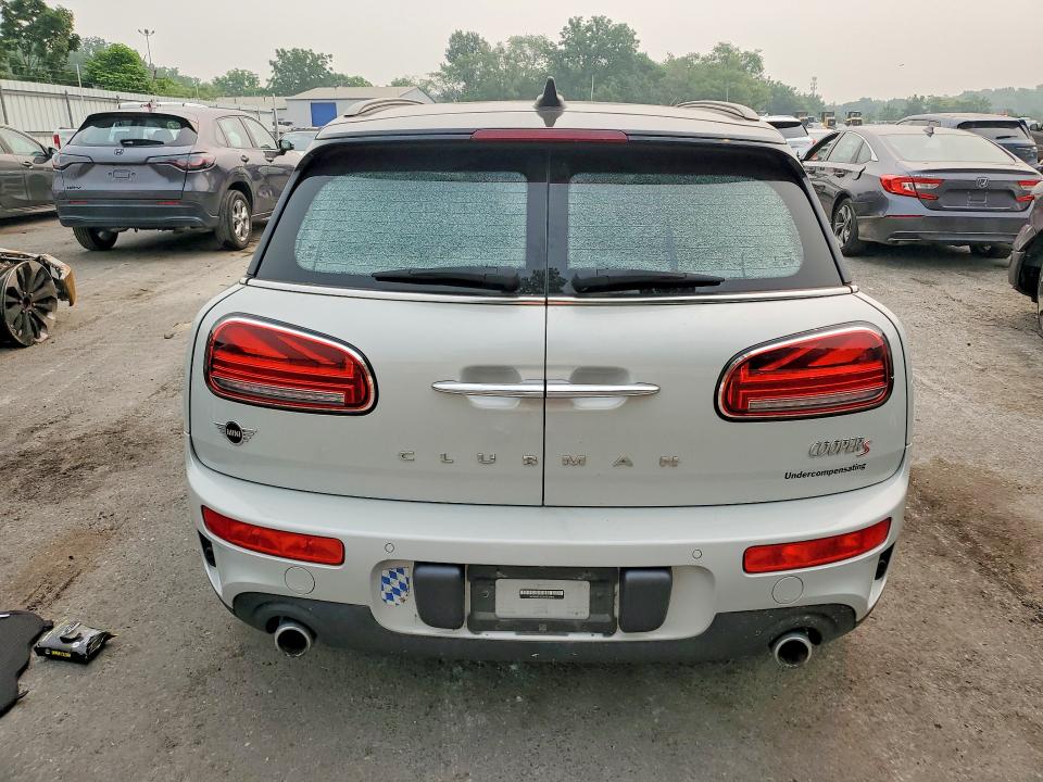 Photo 6 from auction – 2022 MINI COOPER with VIN WMWXJ1C03N2R37916