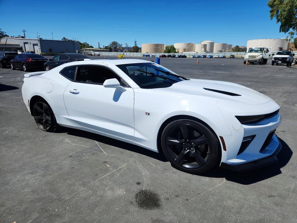 Photo 4 from auction – 2018 CHEVROLET CAMARO with VIN 1G1FF1R75J0147827