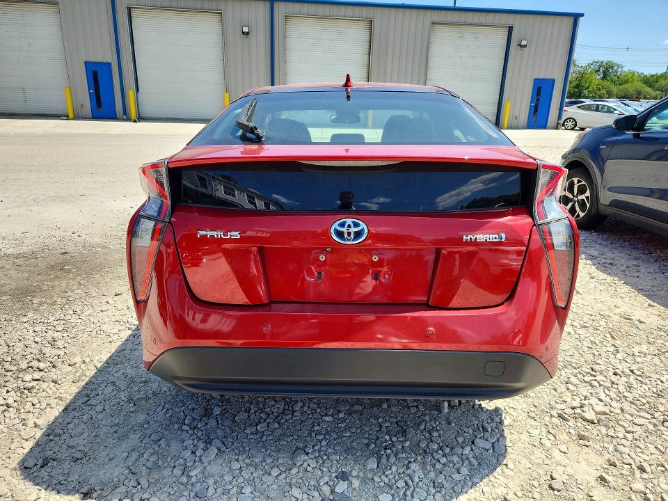Photo 6 from auction – 2018 TOYOTA PRIUS with VIN JTDKARFU9J3064090