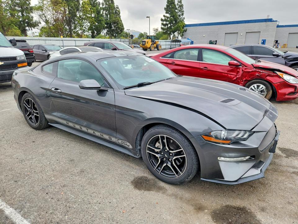 Photo 4 from auction – 2020 FORD MUSTANG with VIN 1FA6P8TH6L5132277