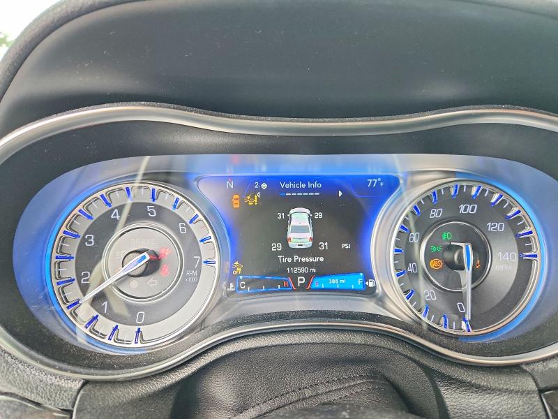 Foto 9 de la subasta – 2019 CHRYSLER 300 con VIN 2C3CCAEG0KH705965