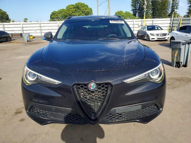 Photo 5 from auction – 2018 ALFA ROMEO STELVIO with VIN ZASFAKPN9J7C08379