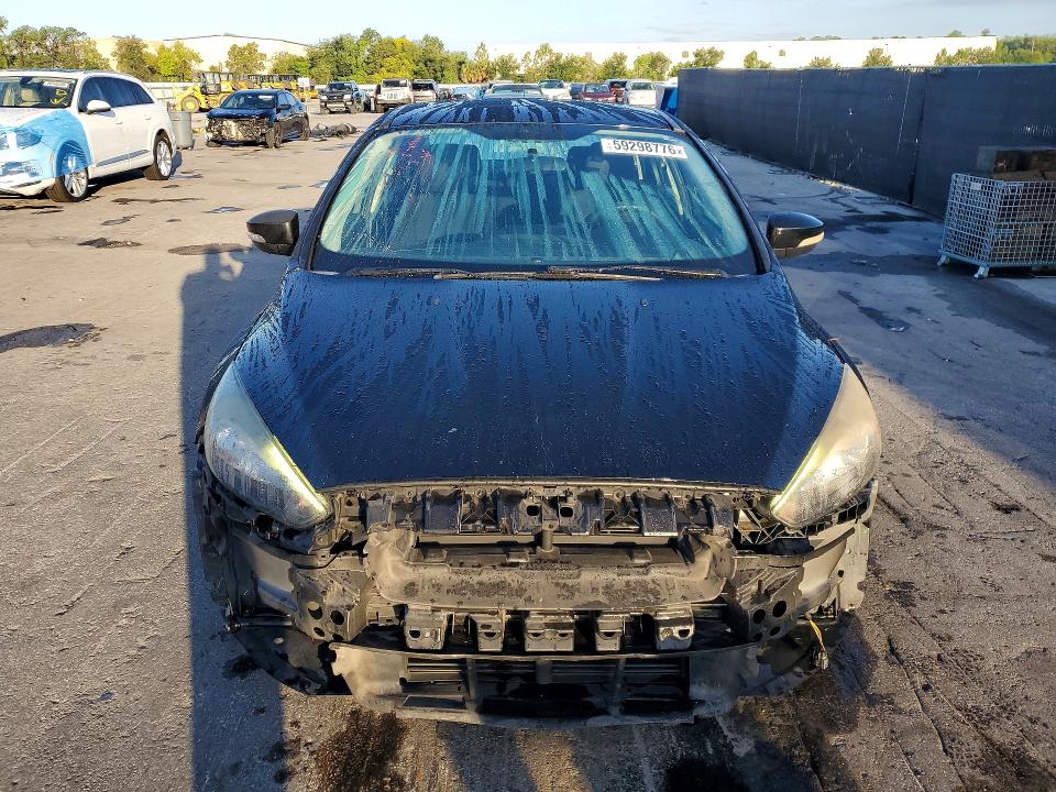Photo 5 from auction – 2017 FORD FOCUS with VIN 1FADP3H2XHL337912