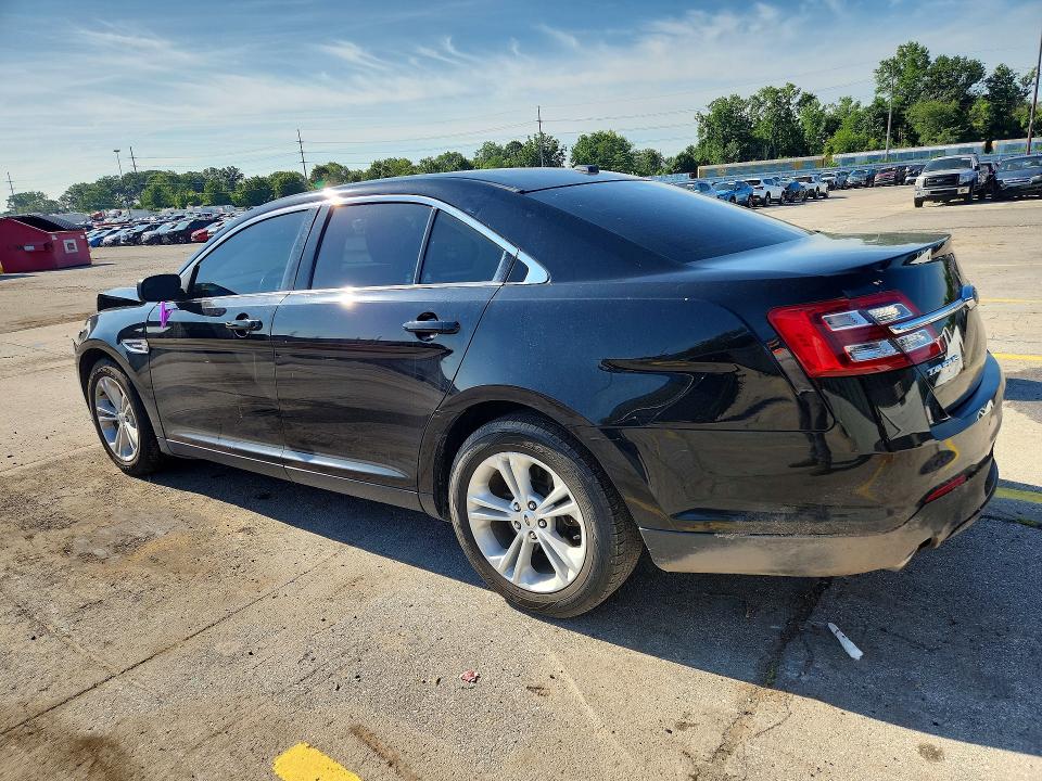 Photo 2 from auction – 2016 FORD TAURUS with VIN 1FAHP2H88GG147002
