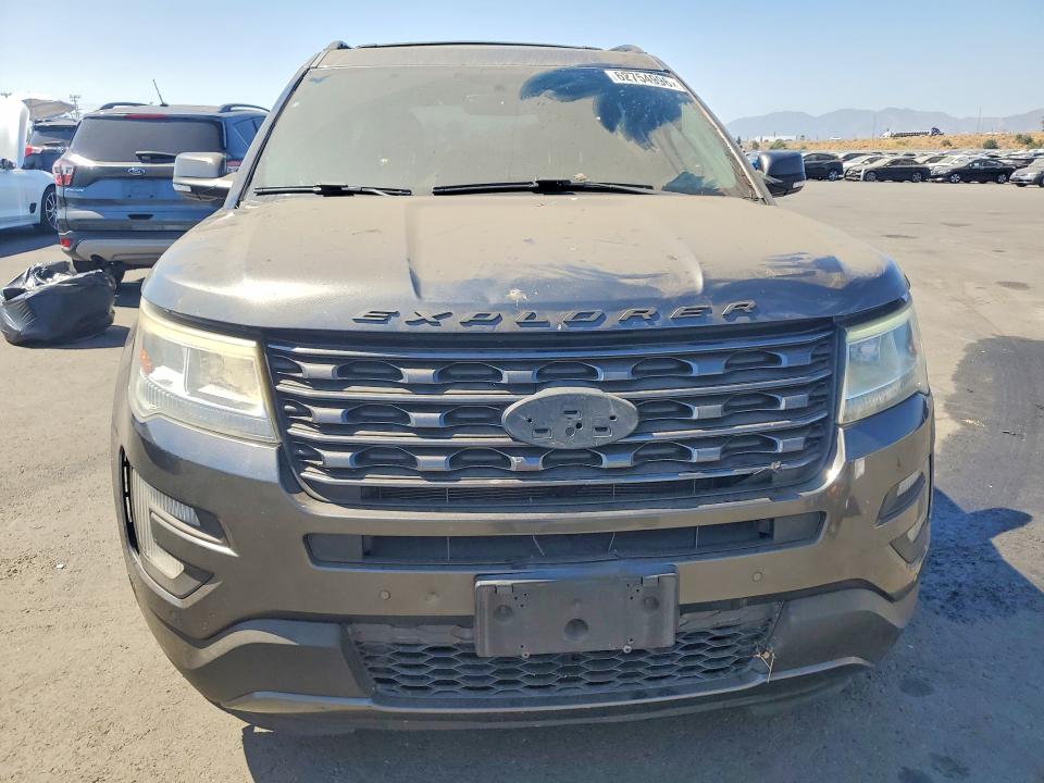 Снимка 5 от търг – 2017 FORD EXPLORER с VIN 1FM5K7D86HGD04084