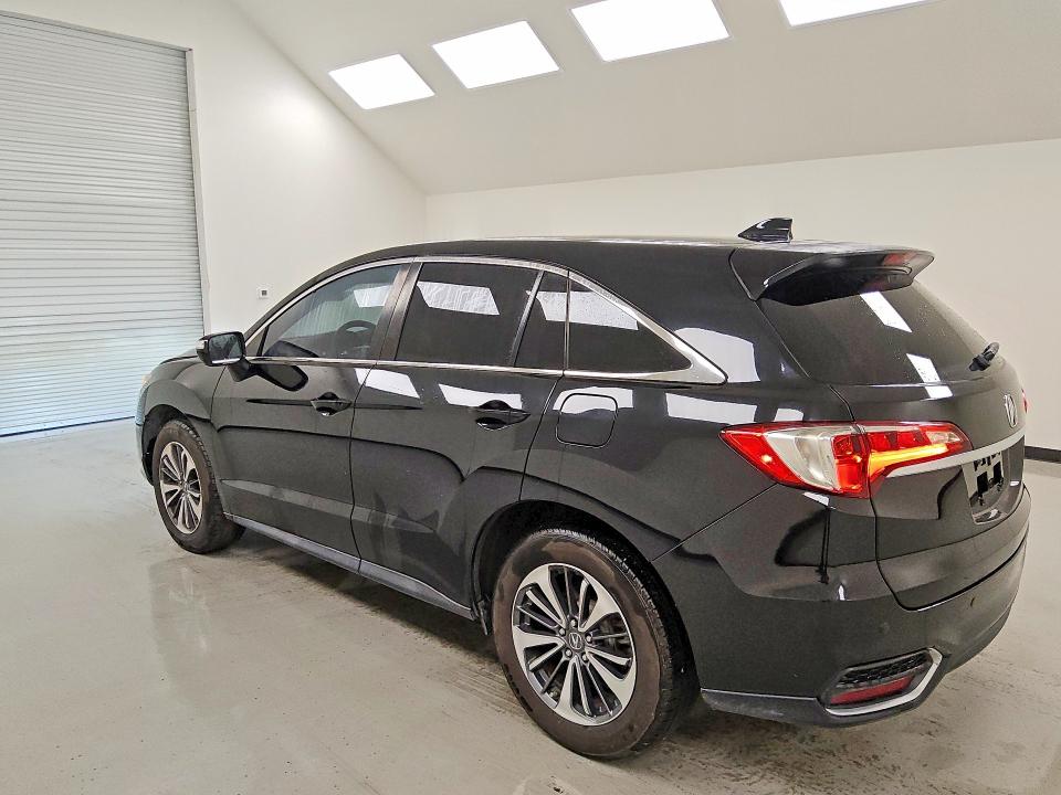 Photo 2 from auction – 2016 ACURA RDX with VIN 5J8TB3H70GL002741