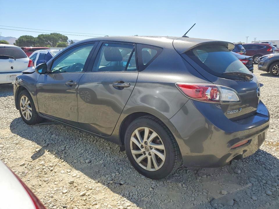 Photo 2 from auction – 2012 MAZDA 3 with VIN JM1BL1L82C1546174