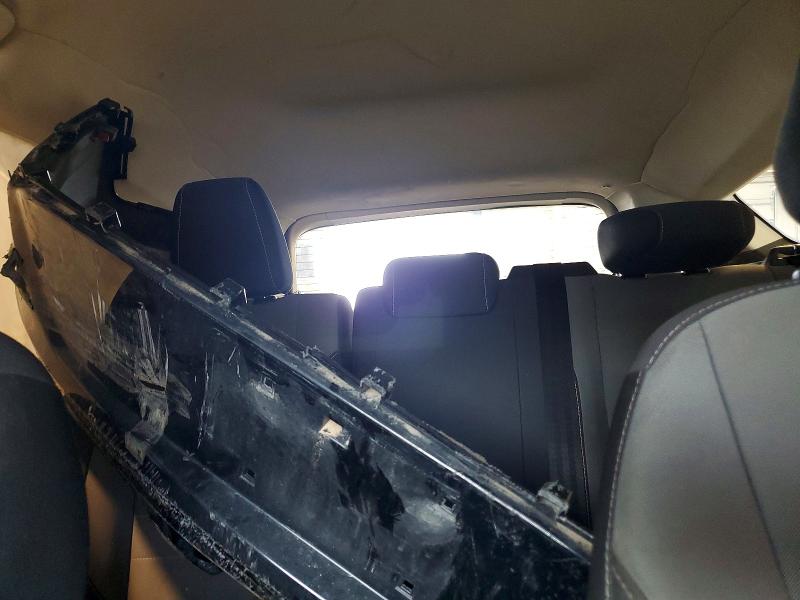 Photo 10 from auction – 2018 FORD ESCAPE with VIN 1FMCU0F70JUC94978