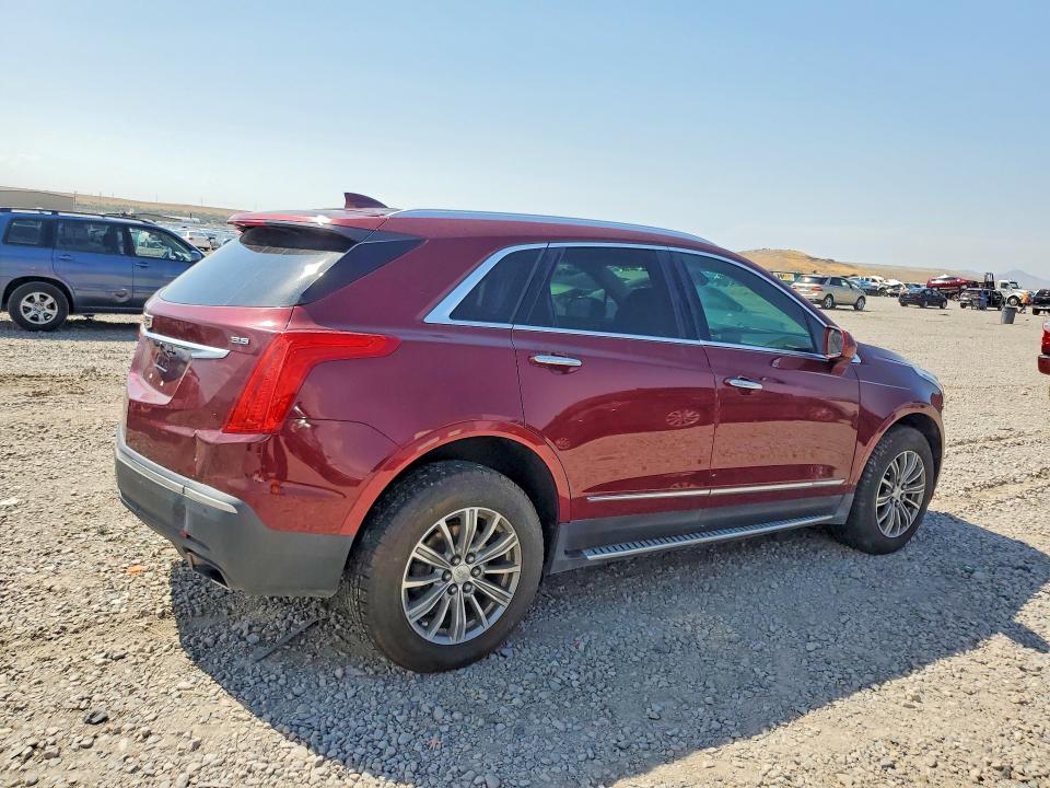 Photo 3 from auction – 2017 CADILLAC XT5 with VIN 1GYKNBRS2HZ100421