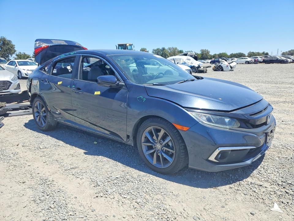 Photo 4 from auction – 2019 HONDA CIVIC with VIN 19XFC1F39KE206243
