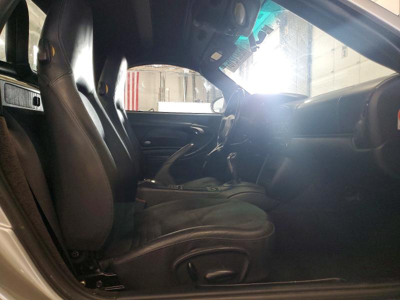Photo 10 from auction – 2000 PORSCHE BOXSTER with VIN WP0CA2980YU624688