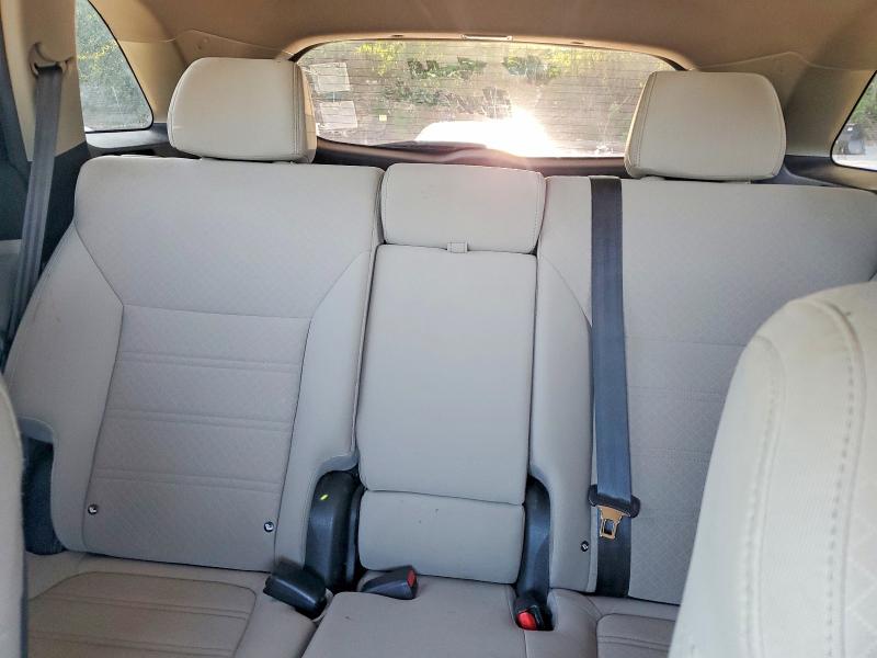 Photo 10 from auction – 2018 KIA SORENTO with VIN 5XYPG4A56JG389265