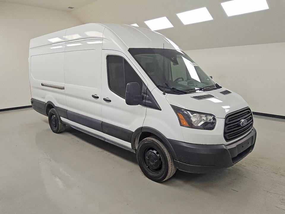 Photo 4 from auction – 2019 FORD TRANSIT with VIN 1FTYR3XM2KKB86389