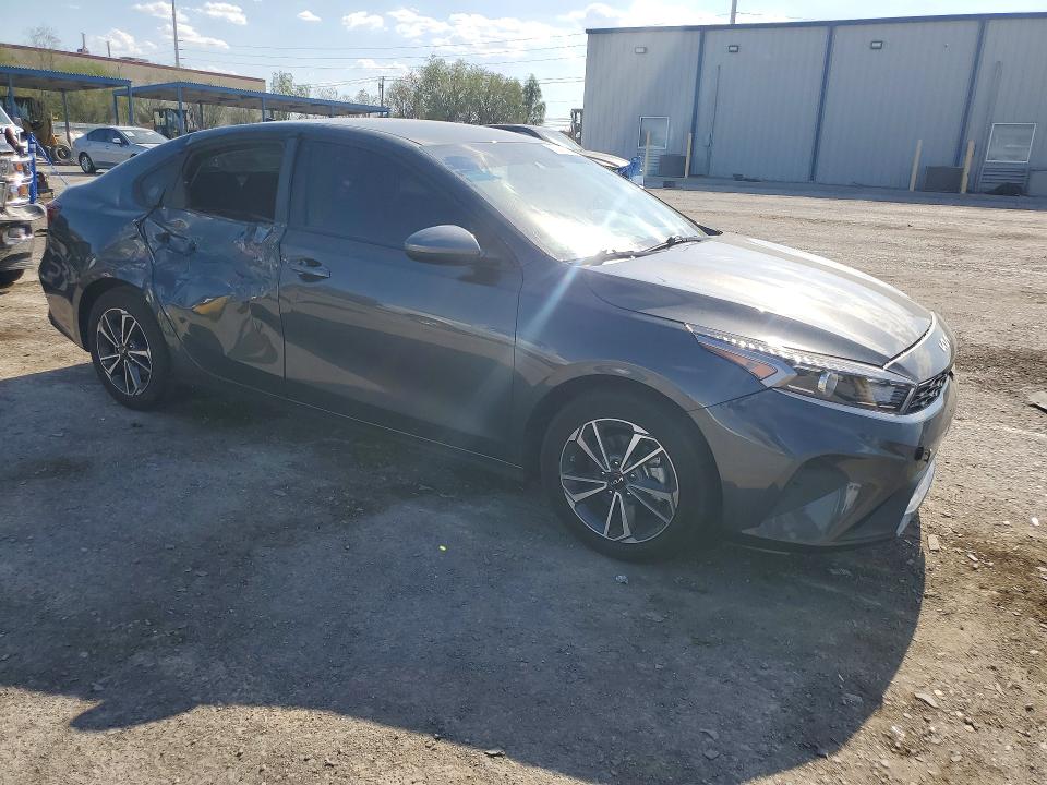 Photo 4 from auction – 2024 KIA FORTE with VIN 3KPF24AD4RE767190