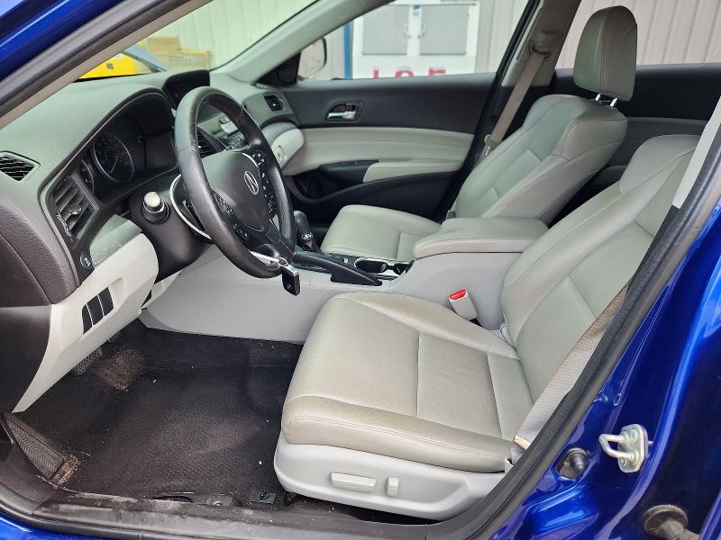 Photo 7 from auction – 2016 ACURA ILX with VIN 19UDE2F33GA019356